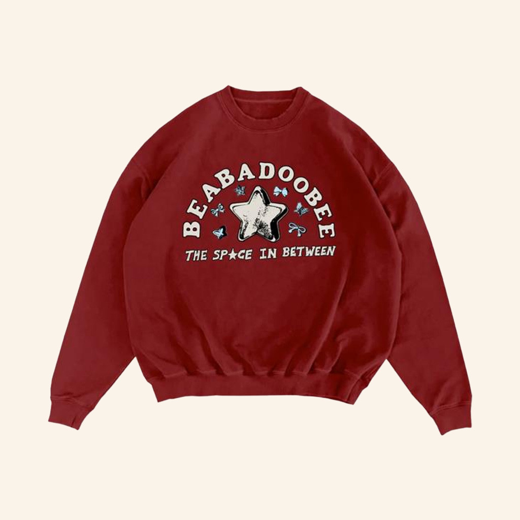 Complex Merch Beabadoobee Red Star Crewneck Sweatshirt Gifts For Besties