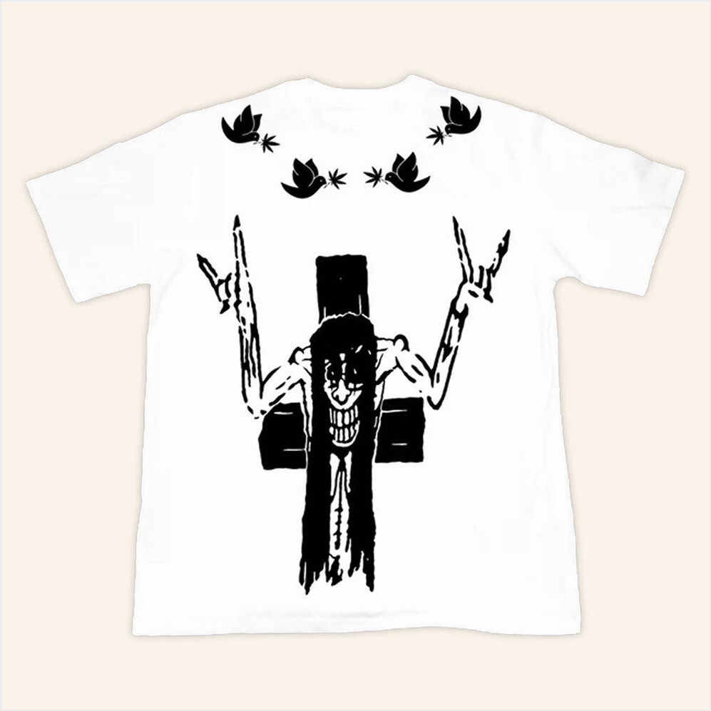 Flying High T-Shirt Rest In Bass Che Merch Presents For Boyfriend BFF Birthday Gifts