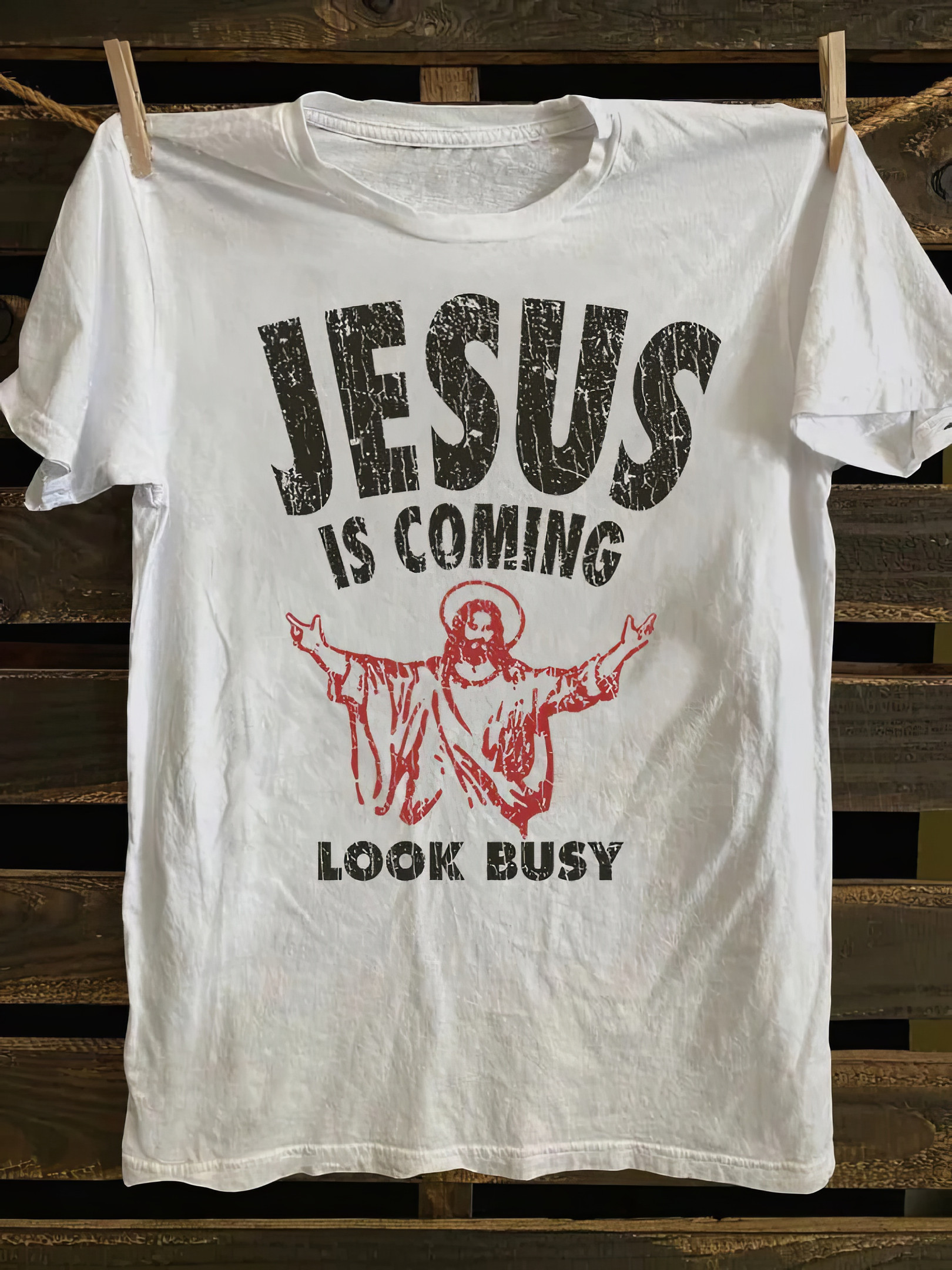 Jesus Is Coming Look Busy 1992 T-shirt Mens Jesus Shirts Gifts For Husband