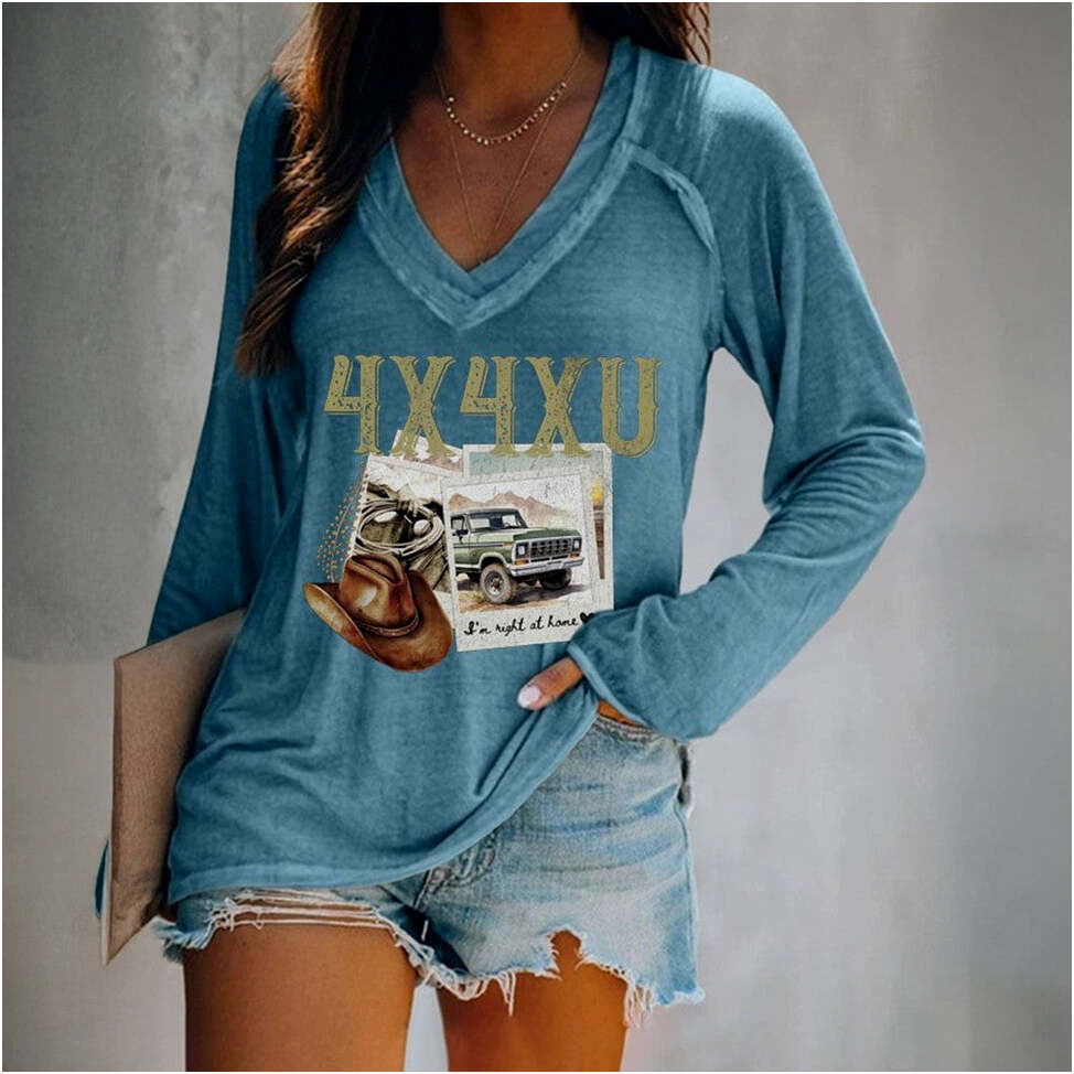 Lainey Wilson Merch 4X4XU I'm Right At Home V-neck Long Sleeve T-Shirt Gifts For Fans