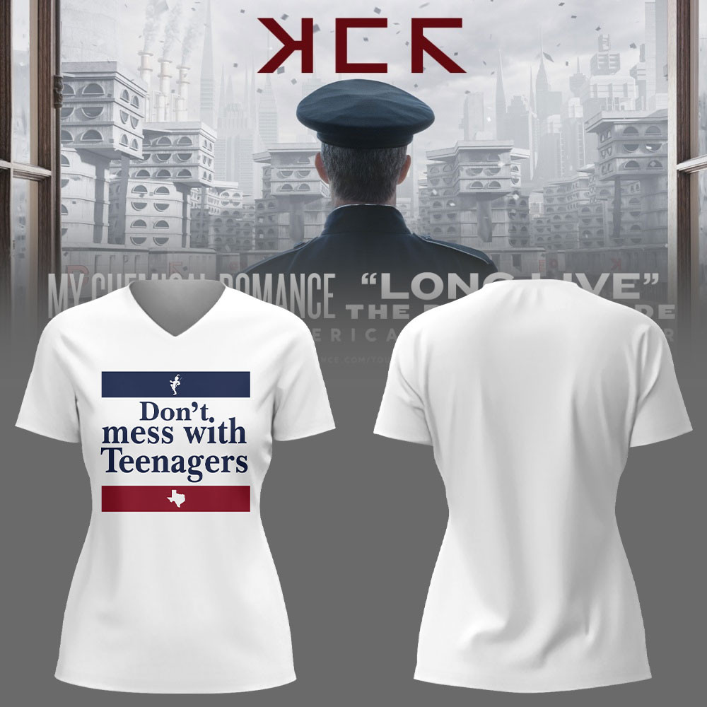 Long Live The Black Parade Tour 2025 X Tx Vneck Tshirt