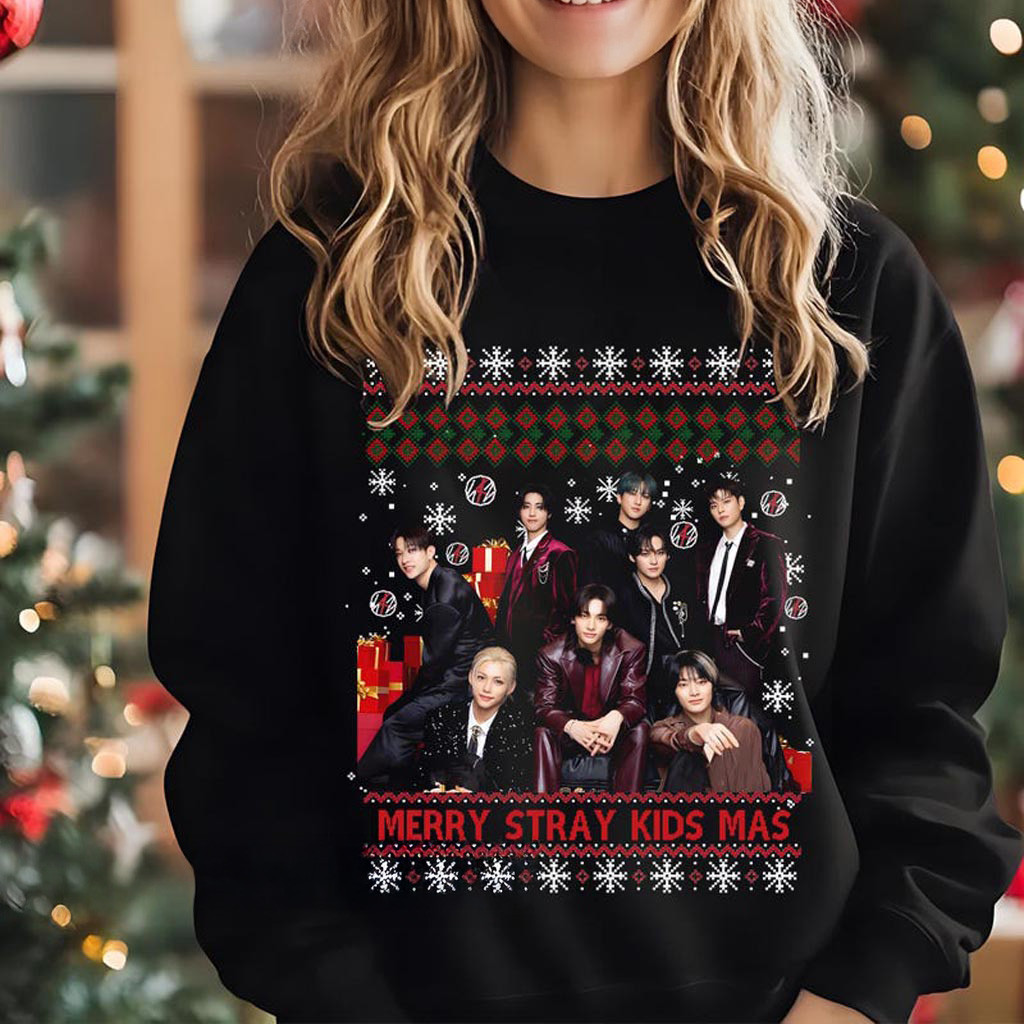Merry Stray KidsMas Sweatshirt Stray Kids Hop Tshirt Stray Kids Domiate World Tour