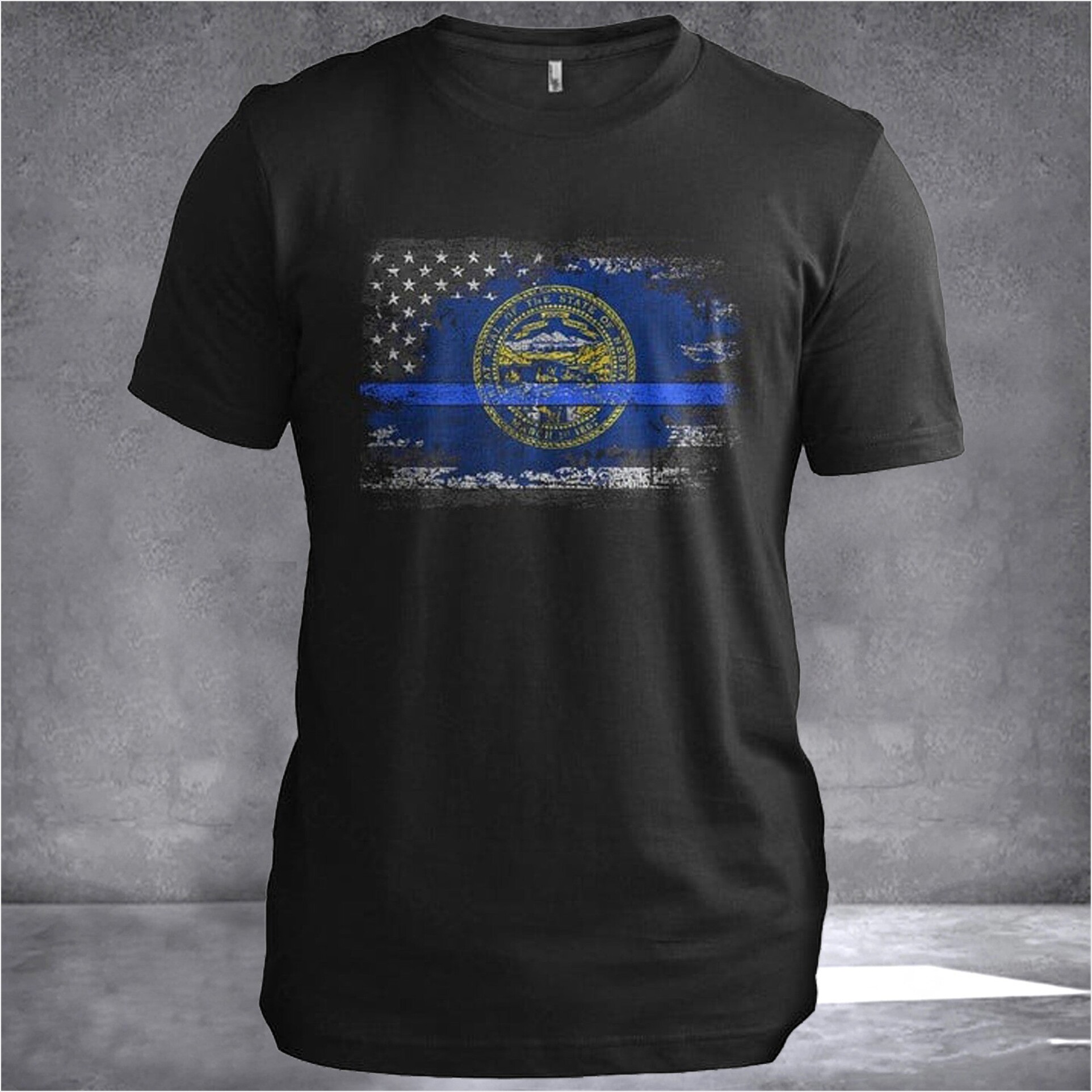 Nebraska Thin Blue Line Flag Vintage Nebraska T-Shirt Patriotic Law Enforcement Gift Ideas