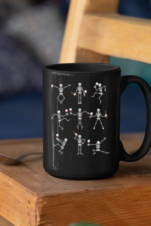 Skeleton Dancing with Hallo Wine Halloween Party Shirt Mug