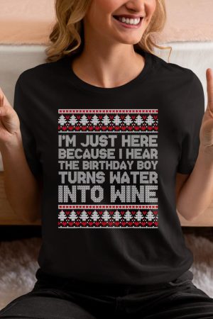 Turns Water Into Wine Jesus Christian Christmas Ugly Sweater T-Shirt