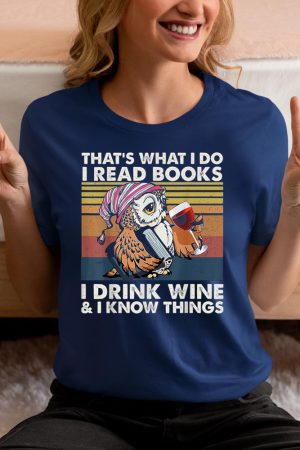 Vintage Owl That's What I Do I Read Books I Drink Wine T-Shirt