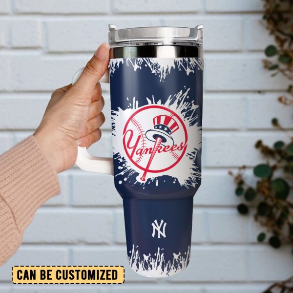 New York Yankees Baseball MLB Sport Custom Stanley Quencher 30oz-40oz Stainless Steel Tumbler Hot And Cold Tumbler - Image 2