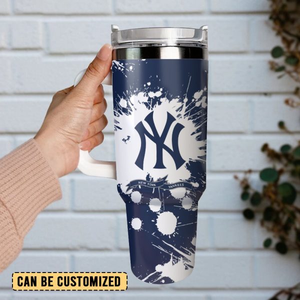 New York Yankees Baseball MLB Sport Custom Stanley Quencher 30oz-40oz Stainless Steel Tumbler Hot And Cold Tumbler - Image 2