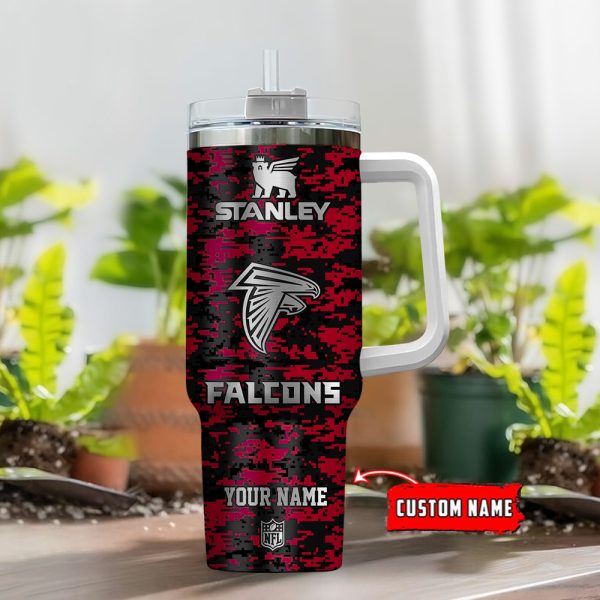 Atlanta Falcons NFL Camouflage Silver Logo Custom Stanley Quencher 30oz-40oz Stainless Steel Tumbler Hot And Cold Tumbler - Image 2