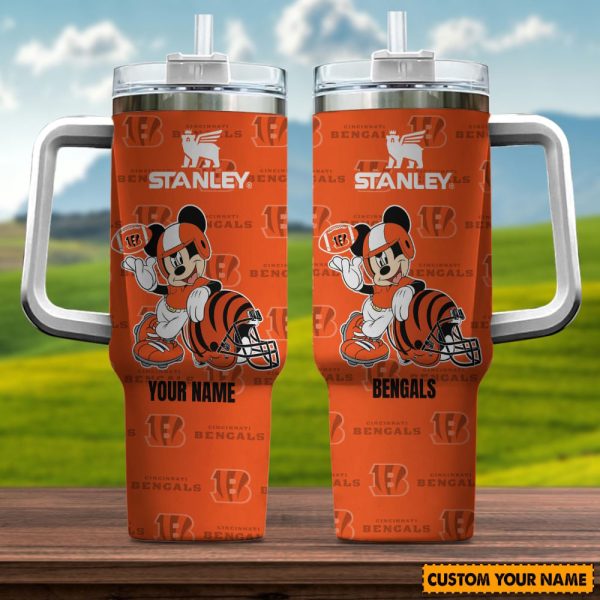 Cincinnati Bengals NFL Mickey Mouse Custom Stanley Quencher 30oz-40oz Stainless Steel Tumbler Hot And Cold Tumbler