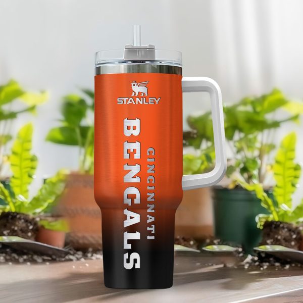 Cincinnati Bengals NFL Custom Stanley Quencher 30oz-40oz Stainless Steel Tumbler Hot And Cold Tumbler - Image 2