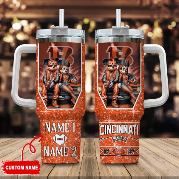 Cincinnati Bengals NFL Mickey And Minnie Couple Custom Stanley Quencher 30oz-40oz Stainless Steel Tumbler Hot And Cold Tumbler