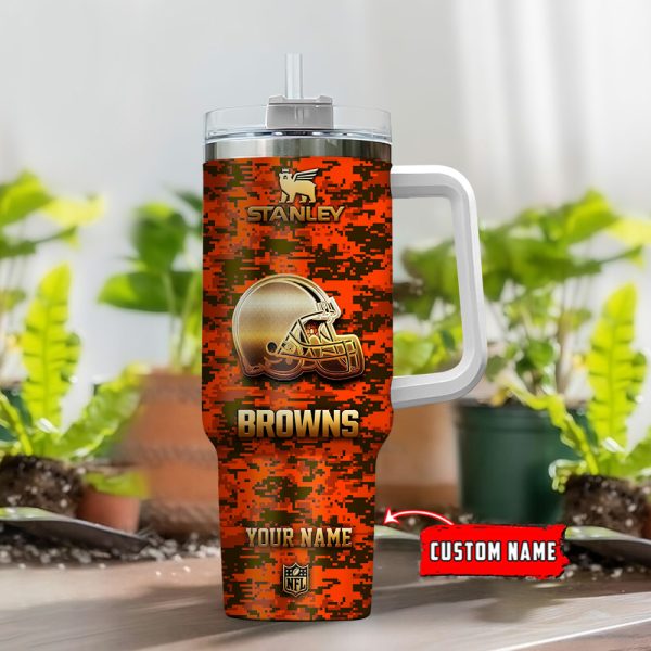 Cleveland Browns NFL Camouflage Golden Logo Custom Stanley Quencher 30oz-40oz Stainless Steel Tumbler Hot And Cold Tumbler - Image 2
