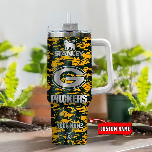 Green Bay Packers NFL Camouflage Silver Logo Custom Stanley Quencher 30oz-40oz Stainless Steel Tumbler Hot And Cold Tumbler - Image 2