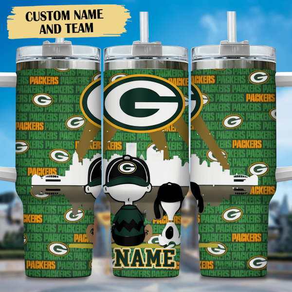 Snoopy and Green Bay Packers Cartoon,NFL Custom Stanley Quencher 30oz-40oz Stainless Steel Tumbler Hot And Cold Tumbler