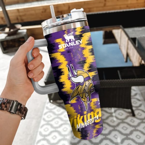 Minnesota Vikings NFL Custom Stanley Quencher 30oz-40oz Stainless Steel Tumbler Hot And Cold Tumbler - Image 2