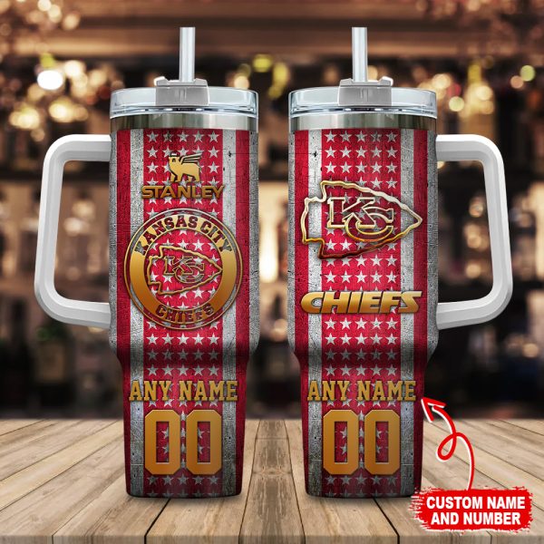 Kansas City Chiefs NFL Golden Logos US Flag Custom Stanley Quencher 30oz-40oz Stainless Steel Tumbler Hot And Cold Tumbler