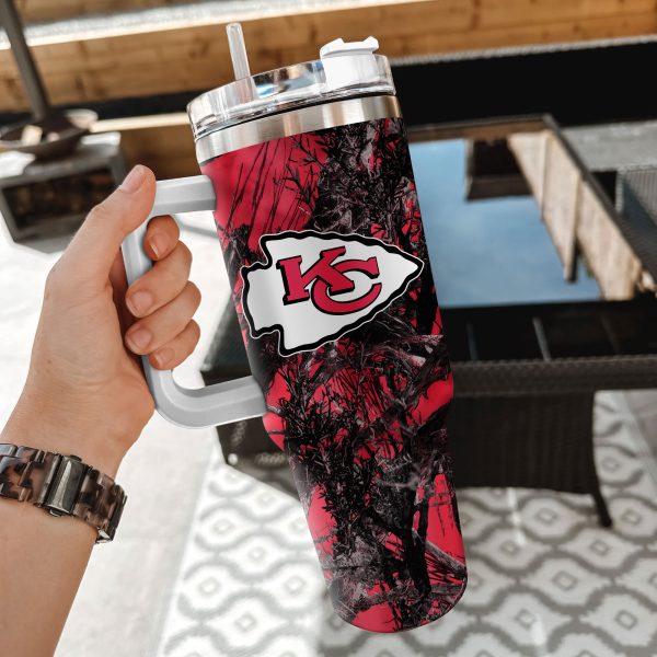 Kansas City Chiefs NFL Hunting Custom Stanley Quencher 30oz-40oz Stainless Steel Tumbler Hot And Cold Tumbler - Image 2