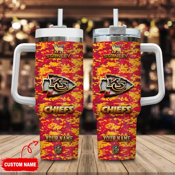 Kansas City Chiefs NFL Camouflage Golden Logo Custom Stanley Quencher 30oz-40oz Stainless Steel Tumbler Hot And Cold Tumbler