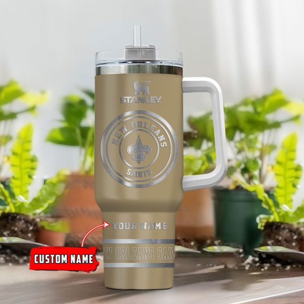 New Orleans Saints NFL Custom Stanley Quencher 30oz-40oz Stainless Steel Tumbler Hot And Cold Tumbler - Image 2