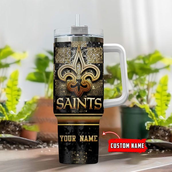 New Orleans Saints NFL Glitter Golden Logo Custom Stanley Quencher 30oz-40oz Stainless Steel Tumbler Hot And Cold Tumbler - Image 2