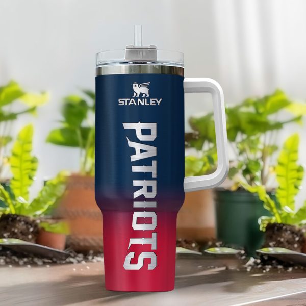 New England Patriots NFL Custom Stanley Quencher 30oz-40oz Stainless Steel Tumbler Hot And Cold Tumbler - Image 2