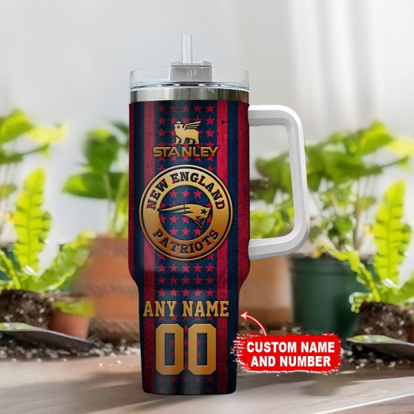New England Patriots NFL Golden Logos US Flag Custom Stanley Quencher 30oz-40oz Stainless Steel Tumbler Hot And Cold Tumbler - Image 2