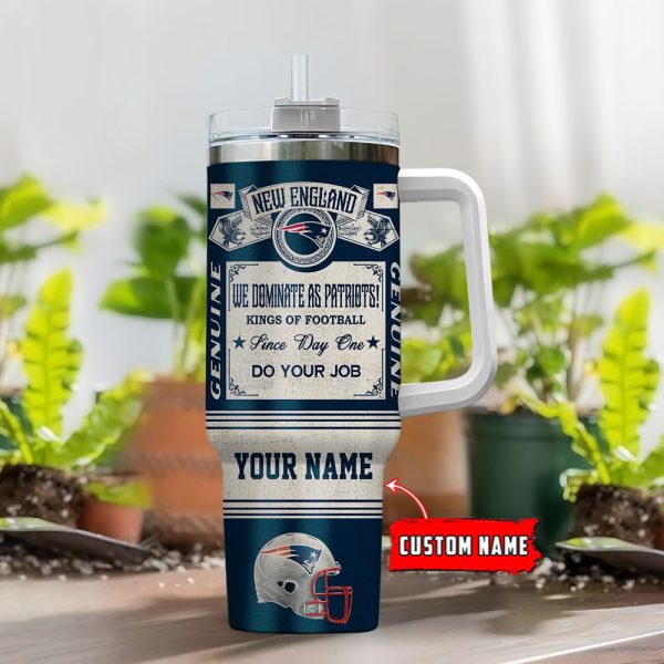 New England Patriots NFL Vintage Kings Of Football Custom Stanley Quencher 30oz-40oz Stainless Steel Tumbler Hot And Cold Tumbler - Image 2