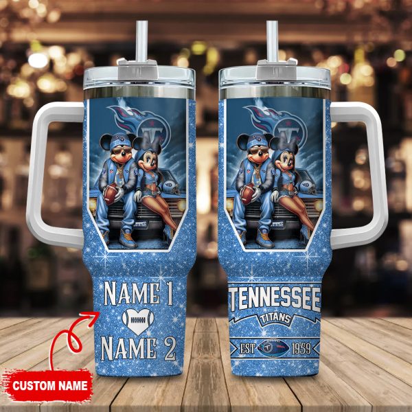 Tennessee Titans NFL Mickey And Minnie Couple Custom Stanley Quencher 30oz-40oz Stainless Steel Tumbler Hot And Cold Tumbler