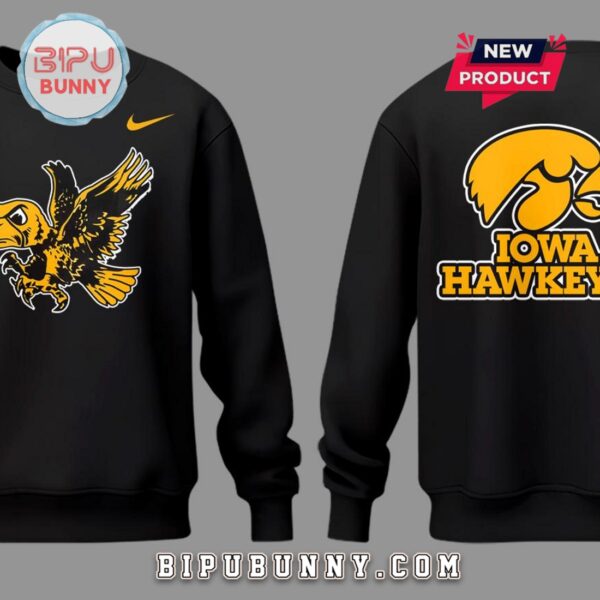 Iowa Hawkeyes 2025 Caitlin Clack Black Hoodie - Image 6