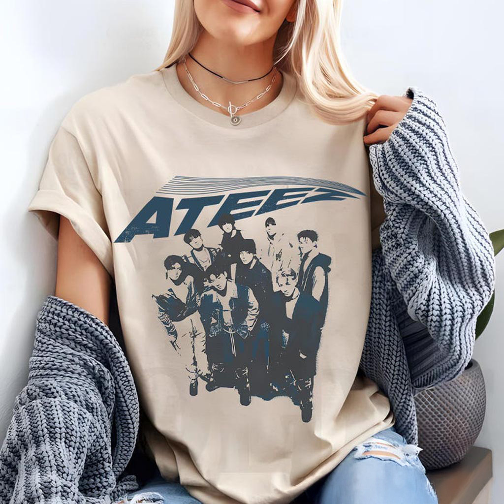 Retro Ateez 2025 World Tour in Fantasy Tshirt ATEEZ Golden Hour Part 2 Shirt Ateez Ice on My